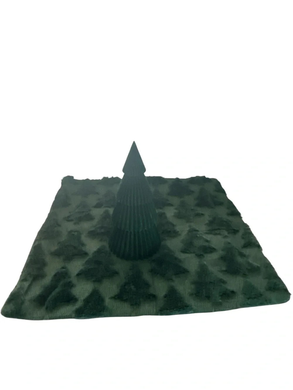 Unbranded Green Holiday Table Too Christmas Tree And  Square Green Pillow Case